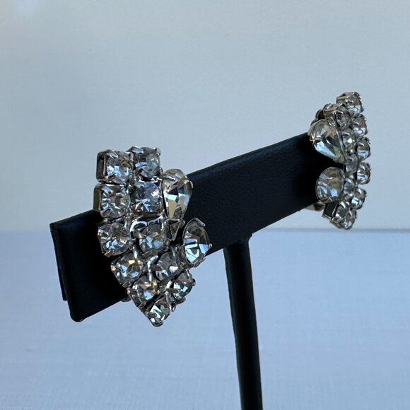 Vintage Rhinestone Clip-On Earrings Silver Tone 1" - Picture 2 of 13